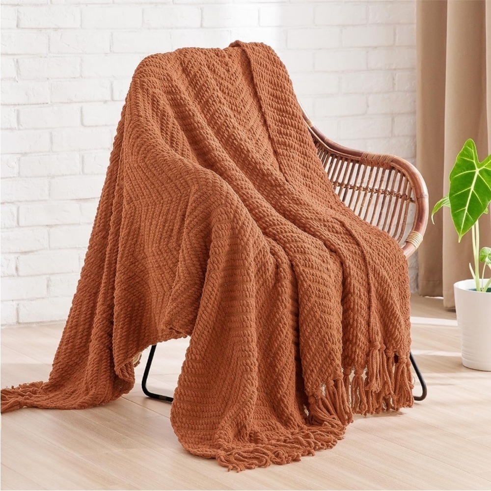 West Elm Sunflower Yellow Tassel Fringe Luxury Minimalist Soft Throw Blanket - Picture 12 of 15